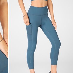 fabletics on the go capris celestial blue